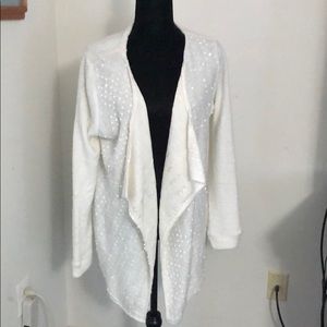 Sequined white sweater. Size L